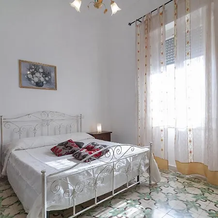 Casa Estilo Espanol * マリーナ・ディ・マンカヴェルサ