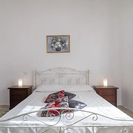 Casa Estilo Espanol ヴィラ
