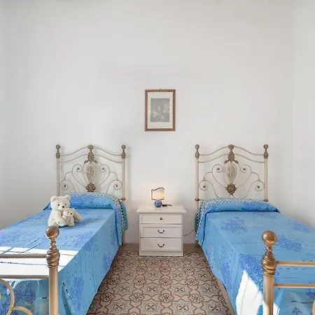Casa Estilo Espanol ヴィラ マリーナ・ディ・マンカヴェルサ